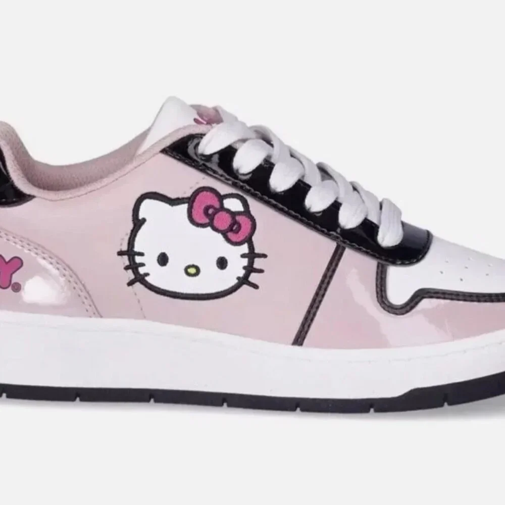 Hello Kitty hello kitty